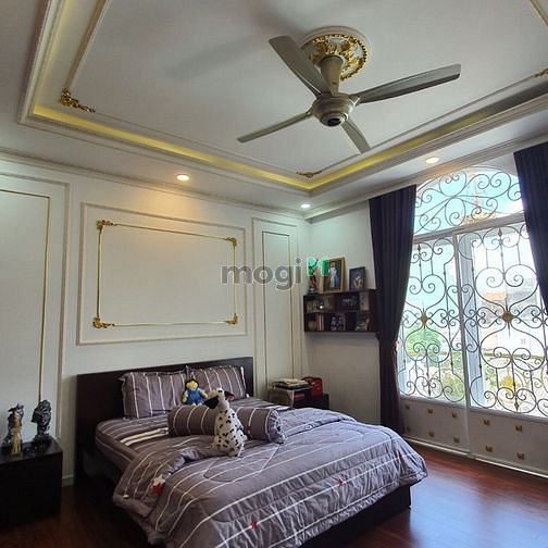 Hình ảnh Bán BIỆT THỰ tặng nội thất, khu Vip nhất Tân Bình