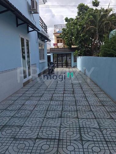 Hình ảnh Nền mặt tiền đường 8m Huỳnh Tấn Phát 80m2 TT.Nhabe