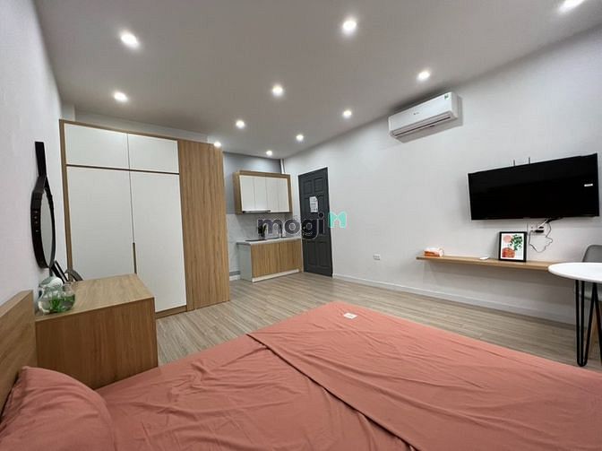 Hình ảnh Chính chủ cho thuê CCMN đẹp mới Đội Cấn - Ba Đình 30m2