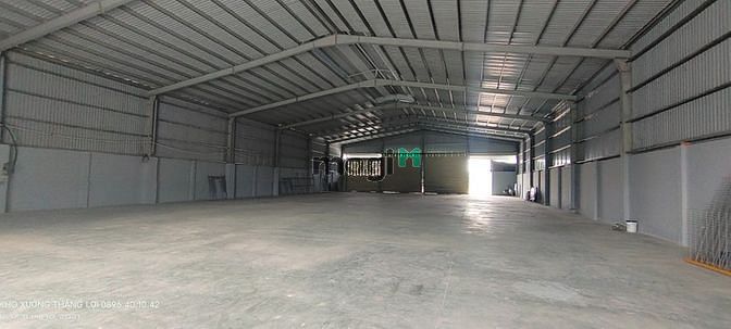 Hình ảnh Nhà Xưởng ĐỨC HOÀ LONG AN || 2000M2 || 70 TR || Đường container