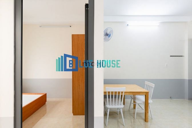 Hình ảnh 5.9tr_Ban công_1 phòng ngủ_Luỹ Bán Bích_Mới_Full Nội Thất...