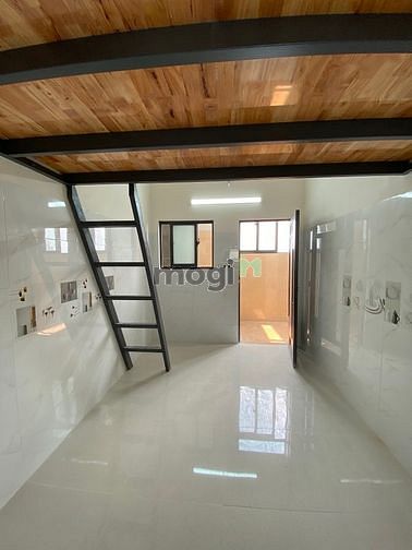 Hình ảnh Phòng Trọ Mới 100%, Có Thang Máy, Máy Lạnh, Gác Gỗ Cao 2m