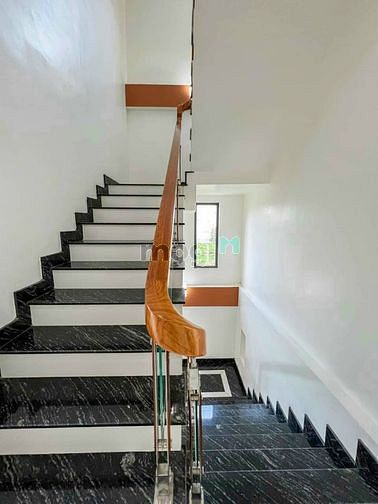 Hình ảnh Bán nhà đường D7 KDC Hồng Loan