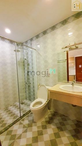 Hình ảnh CHDV Ban công, Phòng mới, An ninh, Gần Trần Hưng Đạo Q1