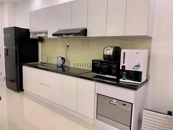 Hình ảnh Mb6623 nạp rút nhanh chóng Q7 Boulevard nội thất cơ bản, view thành phố sầm uất. A0777773