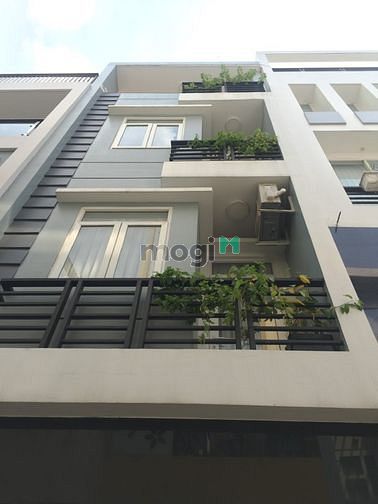 Hình ảnh Cho thuê nhà mặt tiền Trần Quang Diệu p14 Quận 3 .