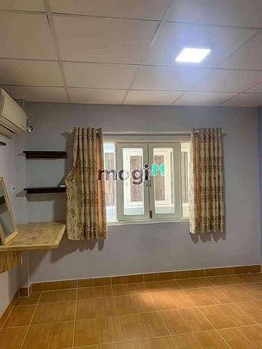 Hình ảnh Phòng trọ 1 lầu đúc siêu rộng ở chân cầu Bình Lợi