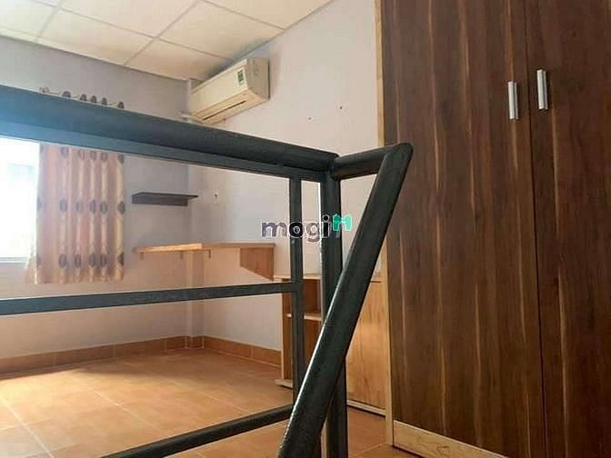 Hình ảnh Phòng trọ 1 lầu đúc siêu rộng ở chân cầu Bình Lợi