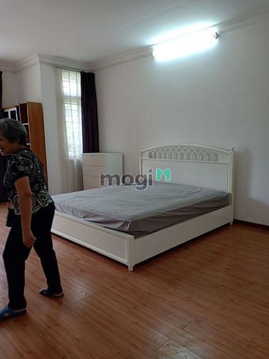 Hình ảnh Cho thuê biệt thự mễ trì 500m2, full nội thất chỉ 35tr