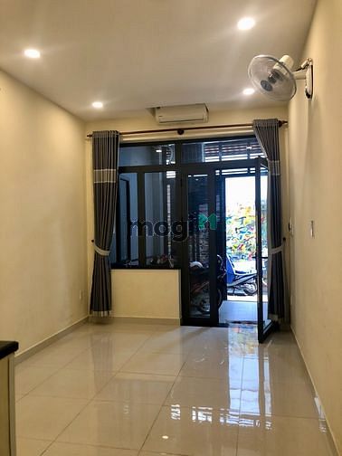 Hình ảnh Cho thuê nhà nguyên căn trung tâm quận 3