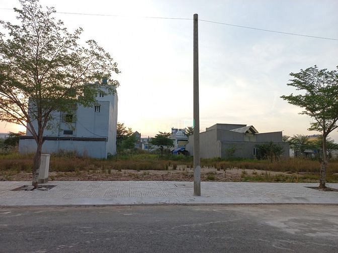 Hình ảnh Bán đất nền khu dân cư Bình Chánh sổ hồng riêng liền kề BV Chợ Rẫy 2