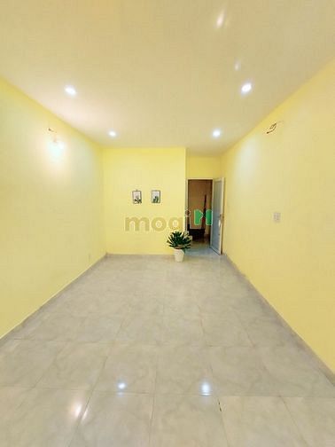 Hình ảnh Cho thuê nhà nguyên căn mặt tiền quận 8