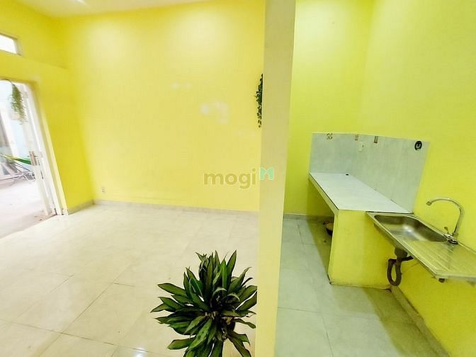 Hình ảnh Cho thuê nhà nguyên căn mặt tiền quận 8