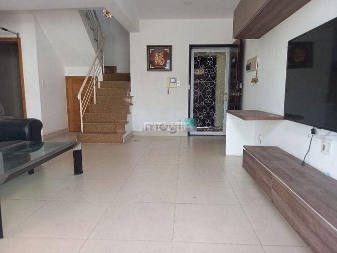 Hình ảnh Căn Penthouse Sky Garden 3 nội thất đầy đủ view cực đẹp. A0779143