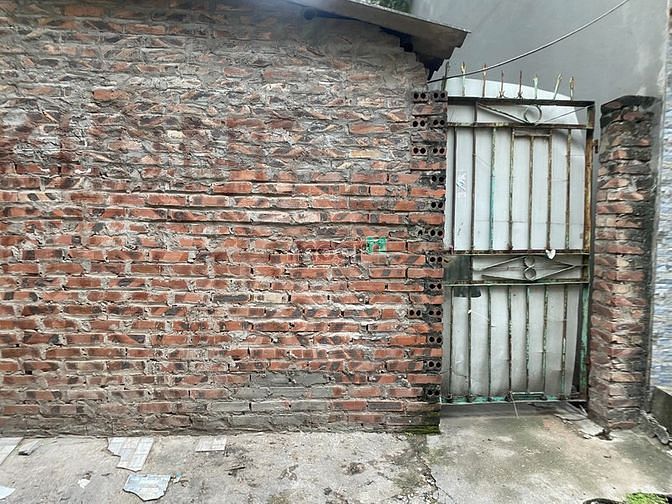 Hình ảnh Bán 89.8m đất ngõ 565 Bát Khối, Cự Khối, đường ô tô 7 chỗ vào tận đất