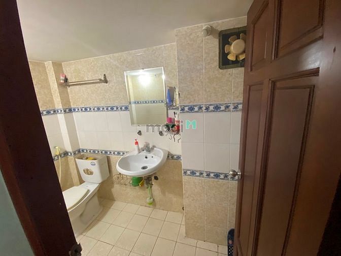 Hình ảnh Nhà nguyên căn cạnh 3 chợ lớn bậc nhất quận 10