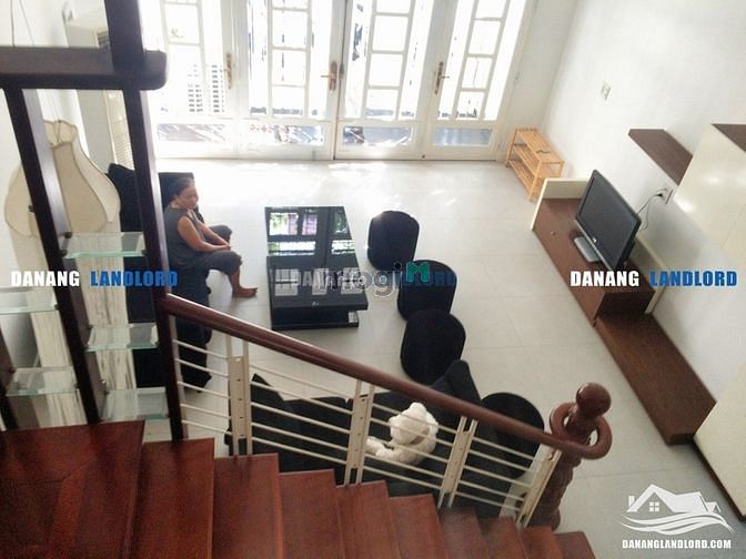 Hình ảnh Nhà 4 phòng ngủ khu An Nhơn, gần Vincom - B781