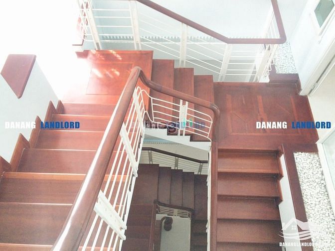 Hình ảnh Nhà 4 phòng ngủ khu An Nhơn, gần Vincom - B781