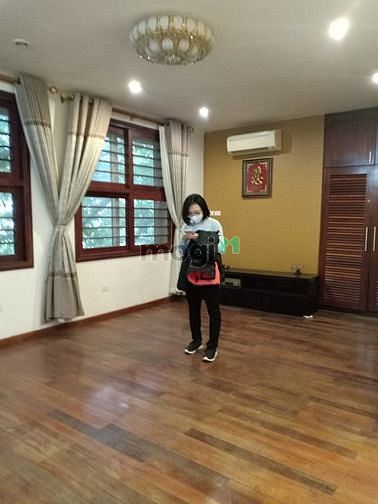 Hình ảnh Cho thuê biệt thự phố Hoàng cầu, đống đa 120m2x3T, nhà mới