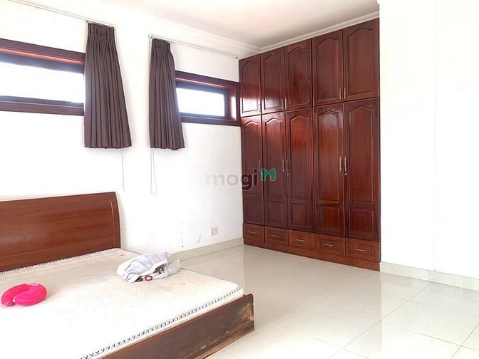 Hình ảnh Villa cho thuê đường Nguyễn Ư Dĩ ,Thảo Điền, Quận 2
