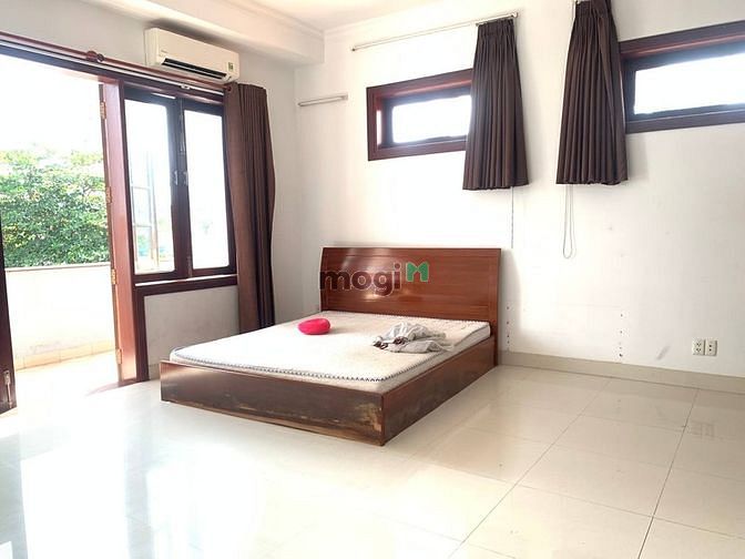 Hình ảnh Villa cho thuê đường Nguyễn Ư Dĩ ,Thảo Điền, Quận 2