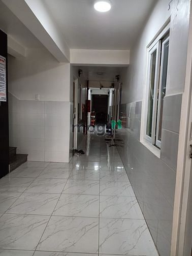 Hình ảnh Cho thue can ho cao cap mat tien 496 Ma Lo