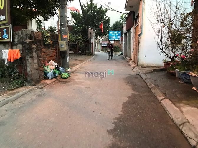 Hình ảnh Cần bán gấp mảnh đất đẹp Lô Góc 50.8m2 đất ngõ 71 Phố Việt Hưng , LB