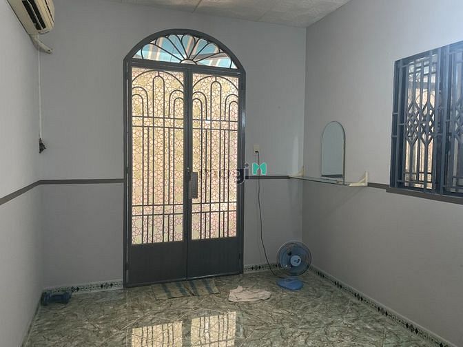 Hình ảnh Phòng trọ Q.10 chung chủ, WC riêng, ban công.