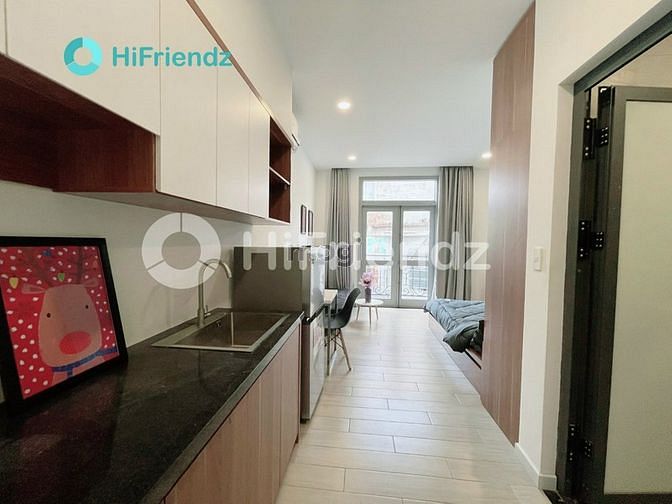 Hình ảnh Toà mới xây : Có thang máy, có ban công, có hỗ trợ cọc