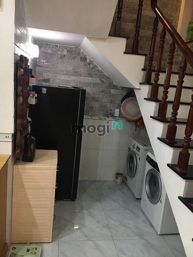 Hình ảnh Hạ giá bán gấp hết tháng 2 căn nhà kp2-lbt/ gần chợ, trường học
