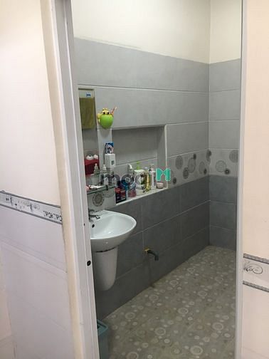Hình ảnh Hạ giá bán gấp hết tháng 2 căn nhà kp2-lbt/ gần chợ, trường học