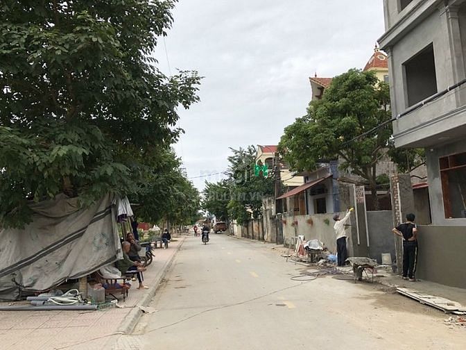 Hình ảnh Vỡ nợ cần bán lô đất thôn Gia Lâm - Lệ Chi