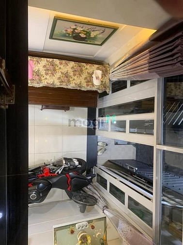 Hình ảnh Hẻm ba gác 1sẹc Lý Chính Thắng Q3- BTCT 5TẦNG 3.2X8- sát MT