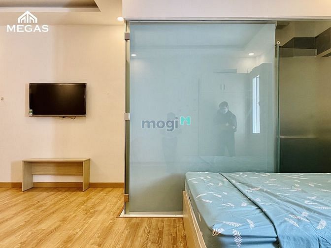 Hình ảnh Cho Thuê Căn Hộ Full NT Rộng 35m2 Có Ban Công Gần CC Bộ Công An  Q2