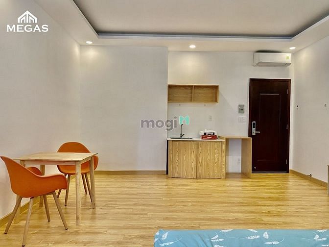 Hình ảnh Cho Thuê Căn Hộ Full NT Rộng 35m2 Có Ban Công Gần CC Bộ Công An  Q2