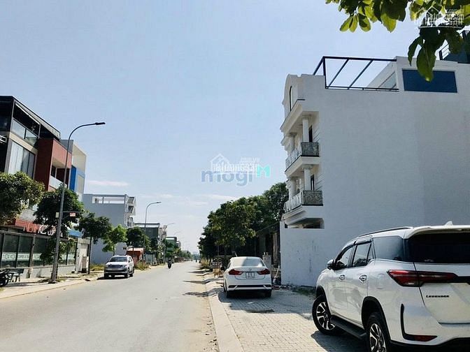 Hình ảnh Bán gấp lô 260m2 thổ cư 100% đường Trần Văn Giàu tiện xây trọ - kho