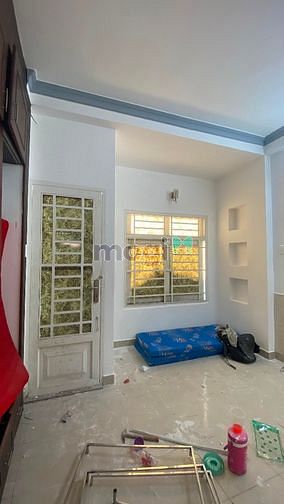 Hình ảnh Phòng Bình Thạnh Giá rẻ - Kệ Bếp - Máy Lạnh - Nvs riêng - Bancol