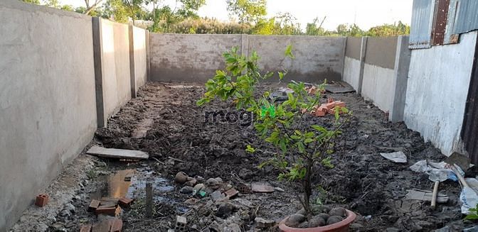 Hình ảnh Bán lô đất 35m2 hẻm 2020 Huỳnh Tấn Phát.