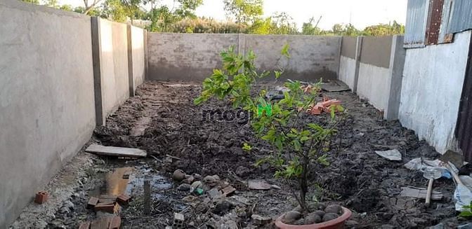 Hình ảnh Bán lô đất 35m2 hẻm 2020 Huỳnh Tấn Phát.
