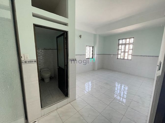 Hình ảnh Cho thuê phòng trọ cửa sổ to ,máy lạnh, bếp, NTCB, gần HL 2 Bình Tân