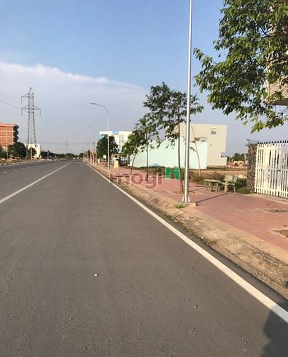 Hình ảnh Đầu tư đất chỉ 15 triệu/m2 đường 42m gần nhiều dự án đang triển khai