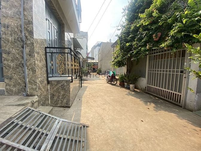 Hình ảnh Nhà cho thuê, Mới Xây, Cạnh Aeon Mall Bình Tân, 4x10, 2 lầu, 2PN, 3WC