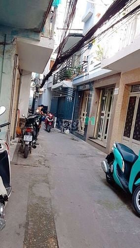 Hình ảnh Cho thuê nhà hẻm Nguyễn Tri Phương 2pn 3wc Q10
