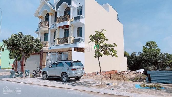 Hình ảnh Đất Huyện Bình Chánh - chính chủ ngộp gửi bán gấp lô đất 100m2