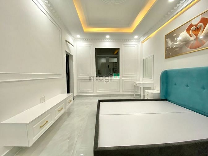 Hình ảnh Biệt thự cổ điển huỳnh tấn phát nhà bè