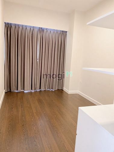 Hình ảnh Nhà sạch sẽ, thoáng mát tầng cao. Giá thuê 14 triệu/tháng