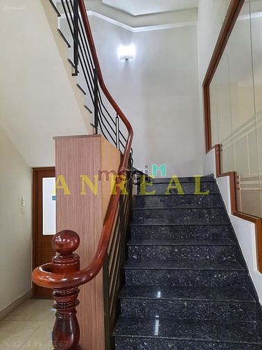 Hình ảnh Cho Thuê Biệt Thự Trần Não 8x20m Gara 2 Lầu - Giá 2500$