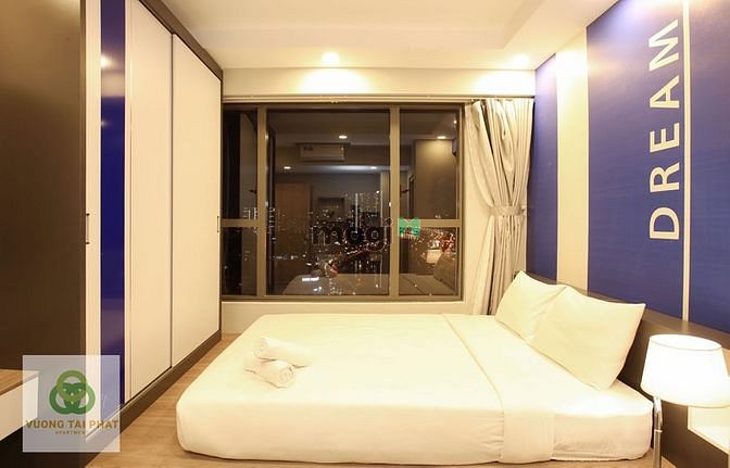 Hình ảnh Cho thuê căn góc 3PN RiverGate Quận 4 view sông cực chill giá 25 triệu
