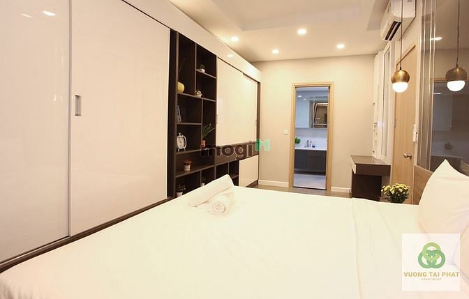 Hình ảnh Cho thuê căn góc 3PN RiverGate Quận 4 view sông cực chill giá 25 triệu