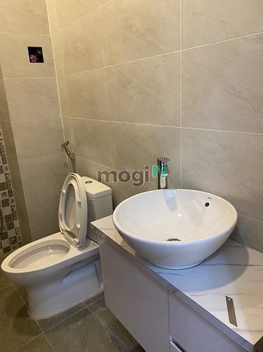 Hình ảnh cho thuê nhà đường Trà Khúc, tân bình 5x20m, 3 lầu mới
